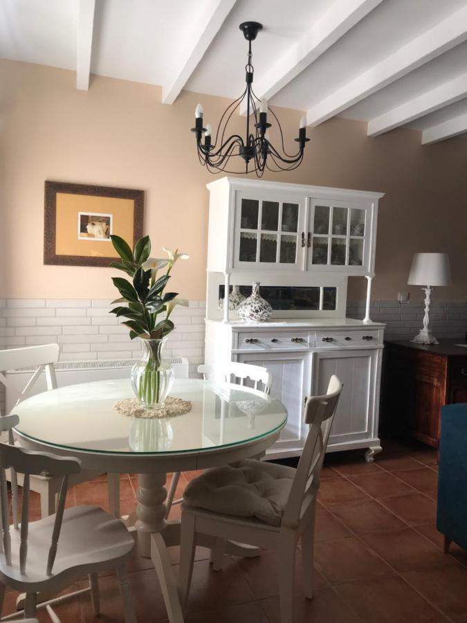 Villa O Casal à Brion Extérieur photo